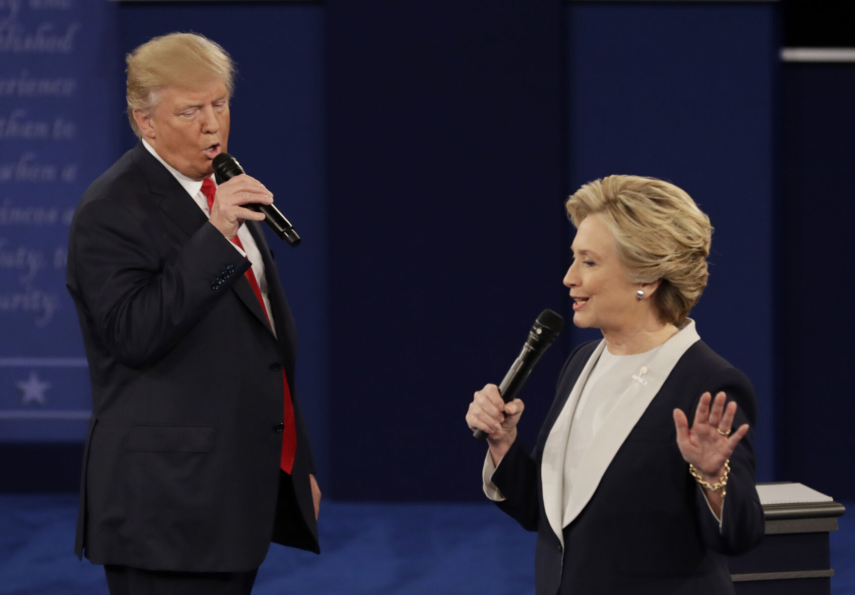 2016: Presidential Debate